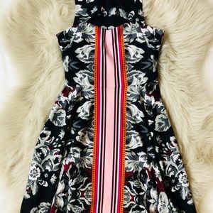 Bar-III-Floral-Sleeveless-Halter-Neck-Dress